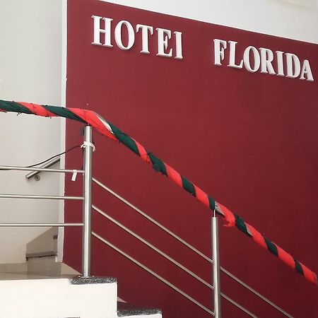 Hotel Florida Saladas Exterior photo